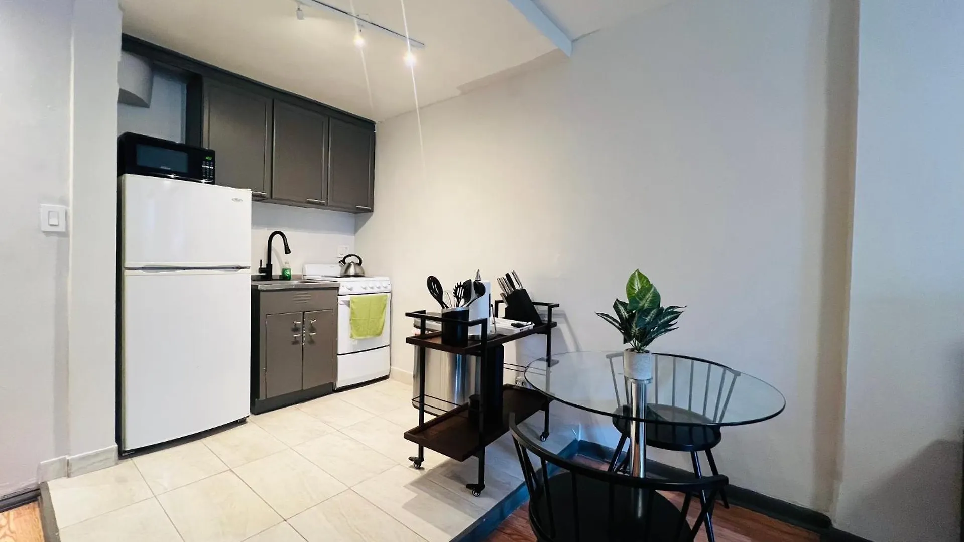 شقة The Midtown Modern نيو يورك 0*,  الولايات المتحدة الأمريكية
